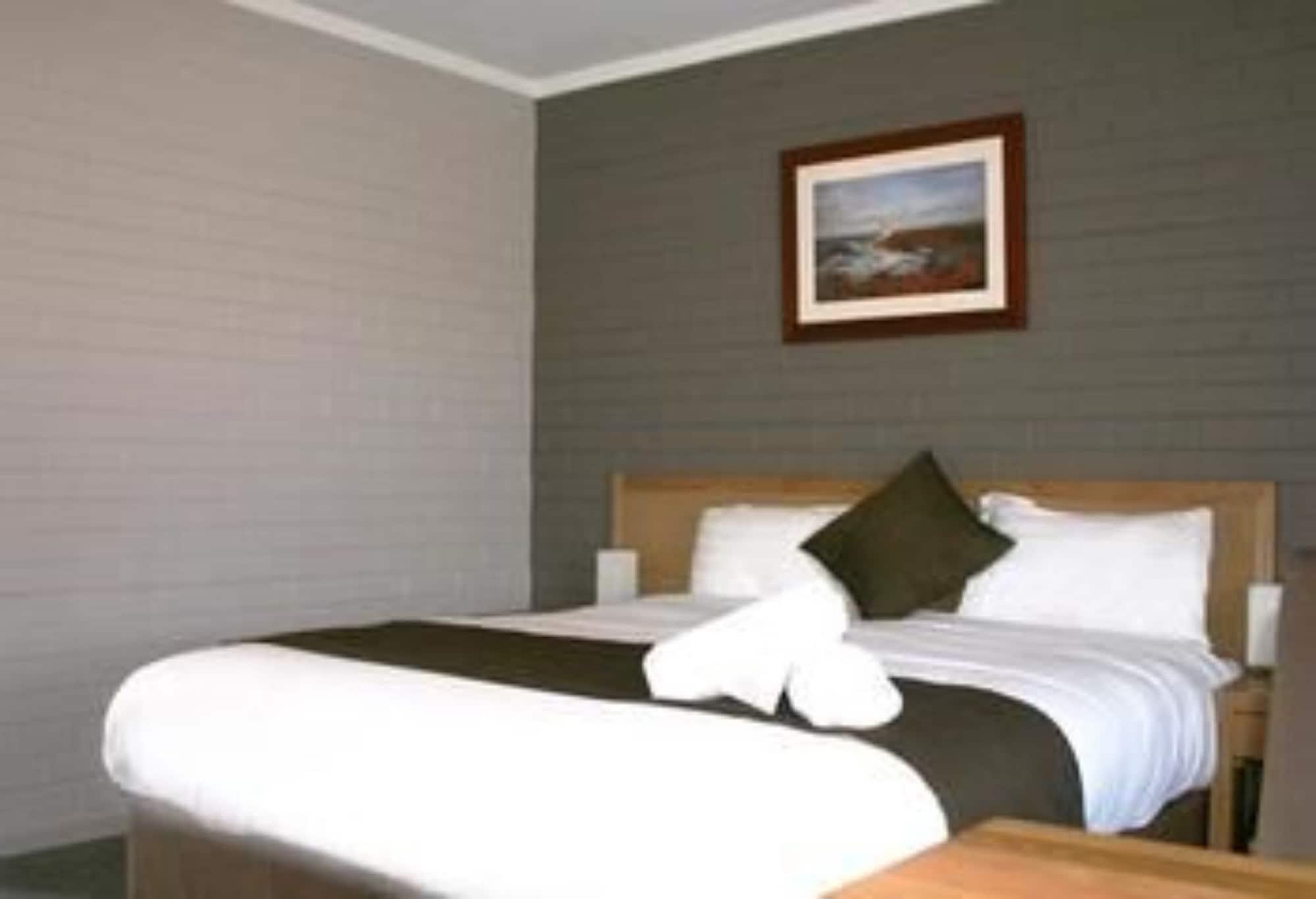 Hospitality Carnarvon, Surestay Collection By Best Western Room photo