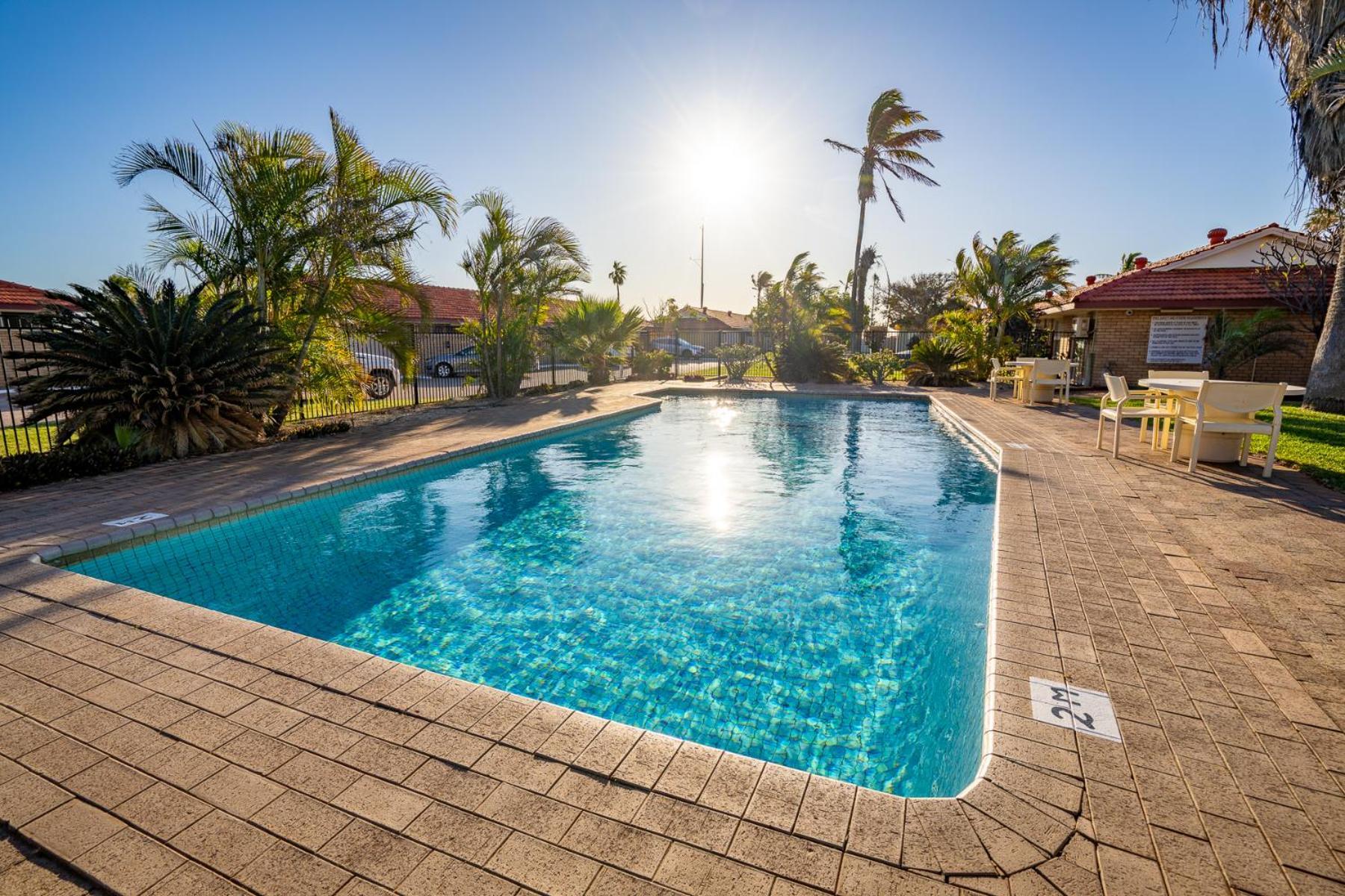 Hospitality Carnarvon, Surestay Collection By Best Western Exterior photo