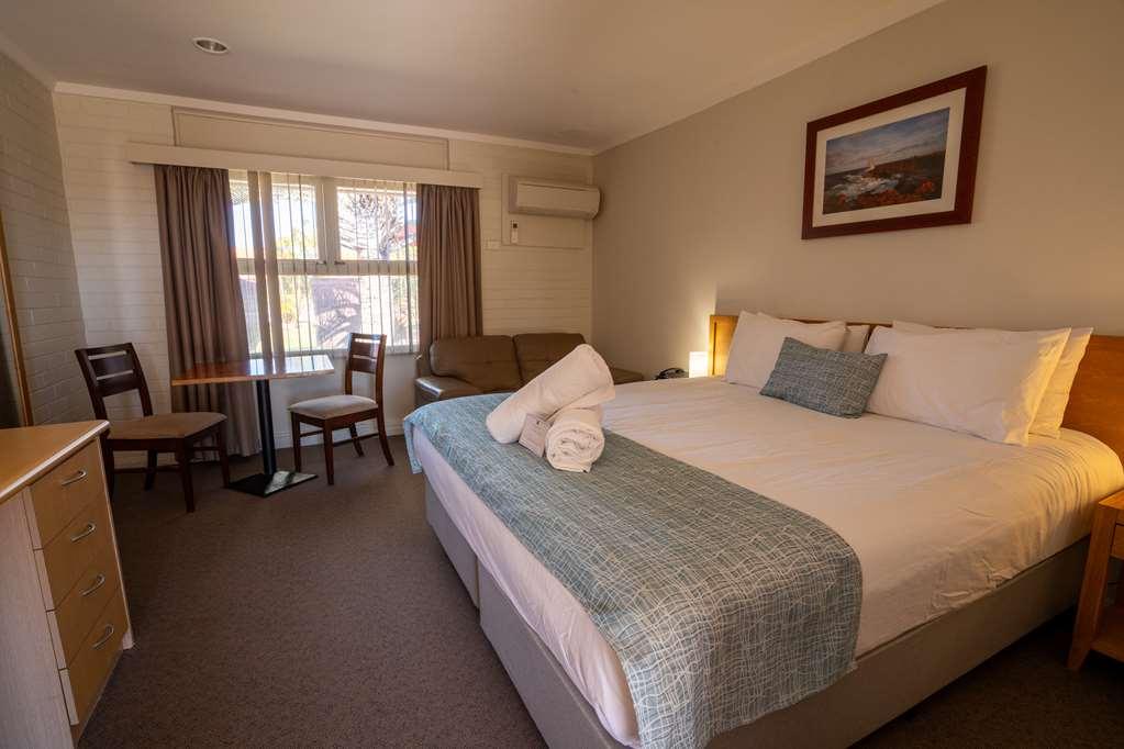 Hospitality Carnarvon, Surestay Collection By Best Western Room photo